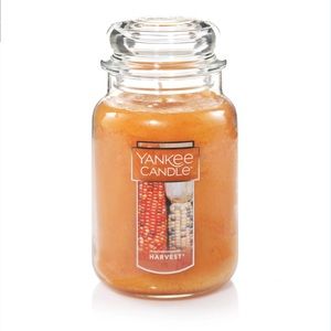 NWT Yankee Candle 22oz large candle